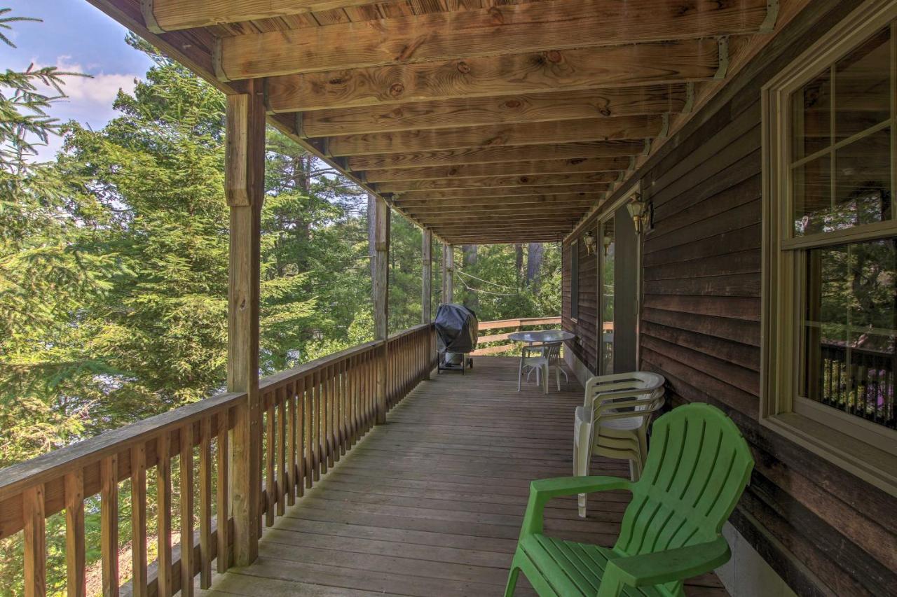 Waterfront New England House On Wickaboag Lake! West Brookfield Εξωτερικό φωτογραφία